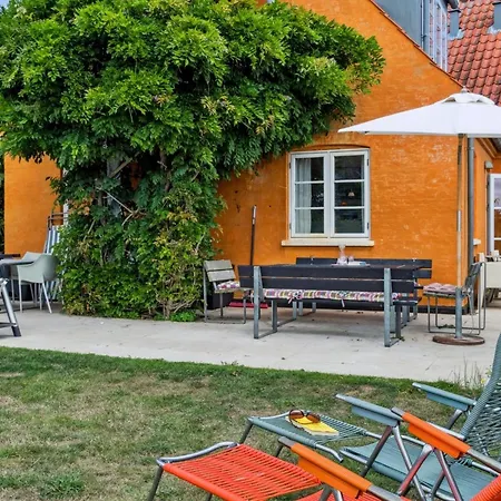Prázdninový dům Adelita - 300m From The Sea By Interhome *