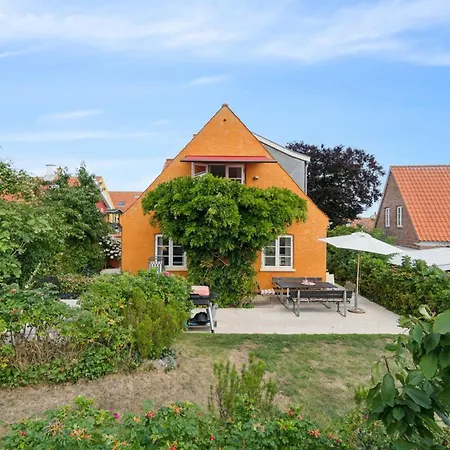 Prázdninový dům Adelita - 300m From The Sea By Interhome